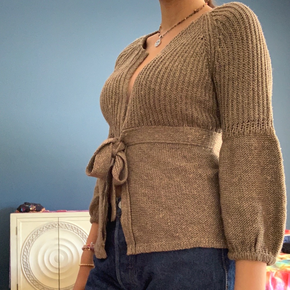 Elie Tahari sweater